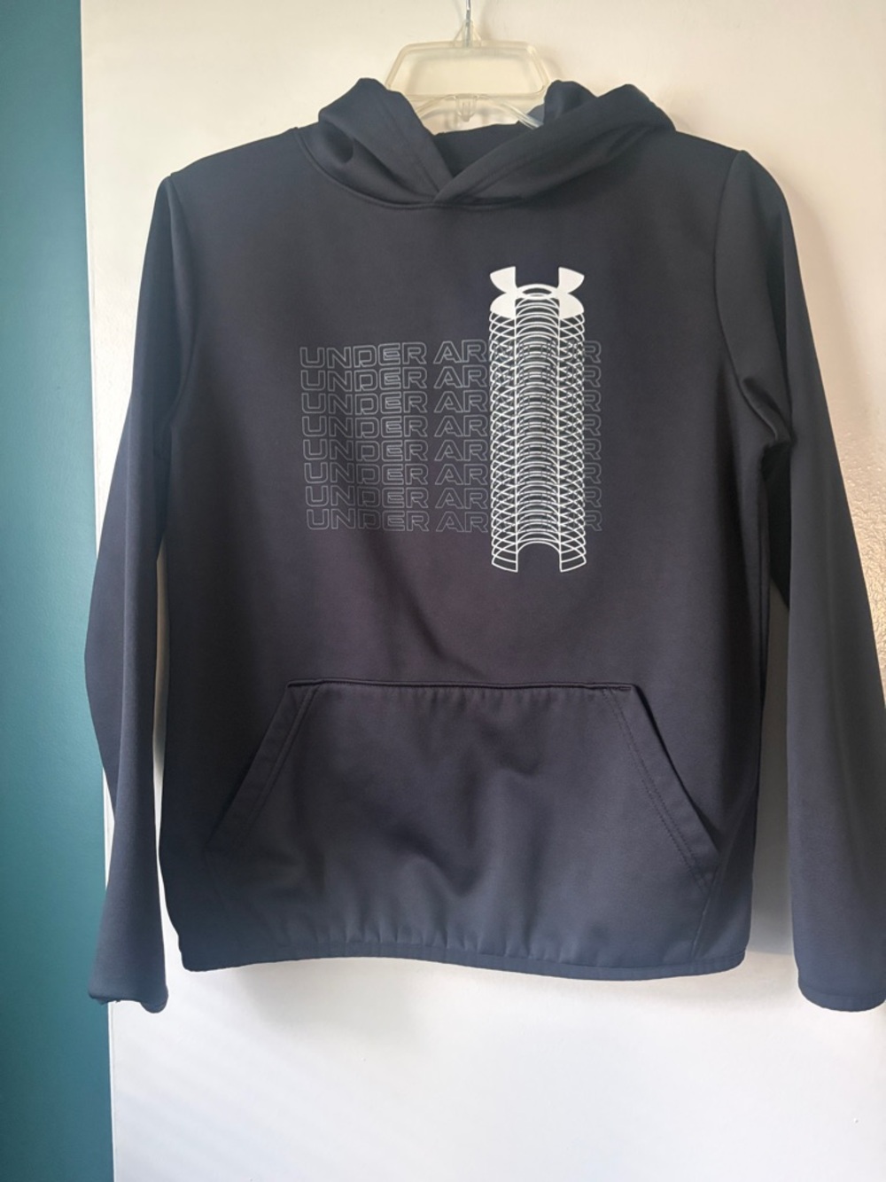 Under Armour Kid’s Black Hoodie YLG